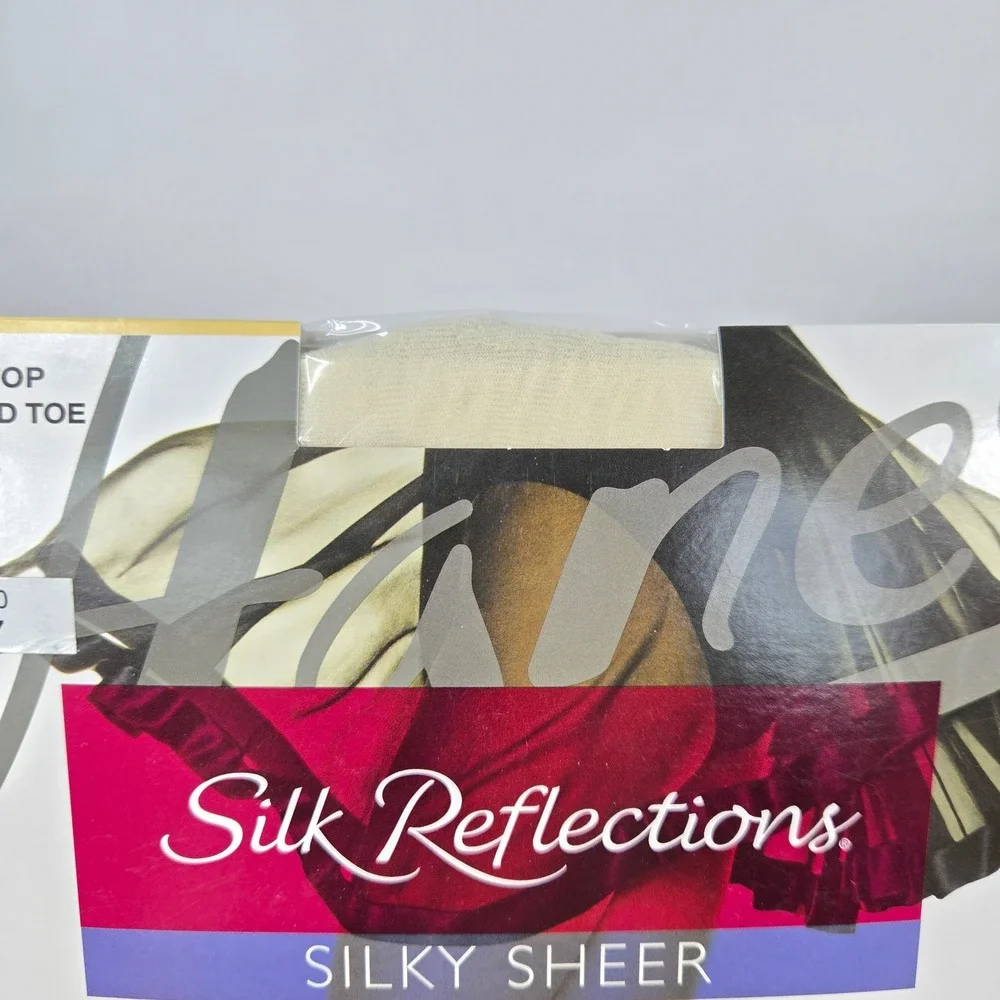Hanes Silk Reflections Silky Sheer Control Top Pantyhose 718 Size CD 3 pk colors